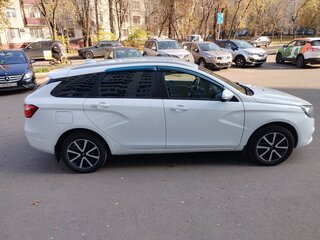 2020 Lada (ВАЗ) Vesta SW I, белый, 1320000 рублей, вид 2