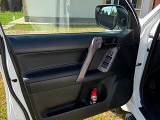 2018 Toyota Land Cruiser Prado 150 Series Рестайлинг 2, белый, 3800000 рублей, вид 5