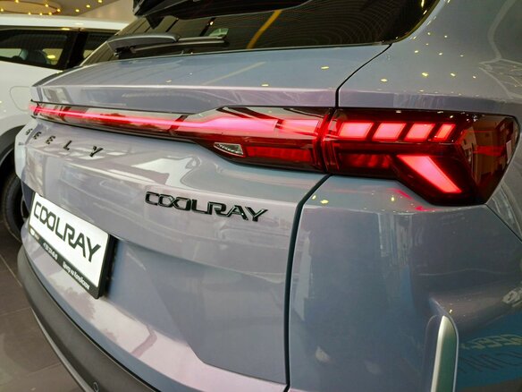 2026 Geely Coolray I Рестайлинг 2, фиолетовый, 2964990 рублей - вид 11