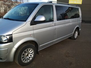 2011 Volkswagen Caravelle LWB Long T5 Рестайлинг, серебристый, 2245000 рублей, вид 4