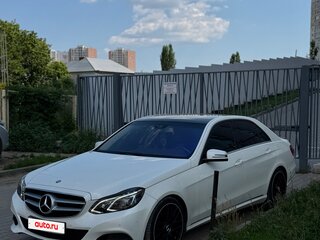 2013 Mercedes-Benz E-Класс 250 CDI IV (W212, S212, C207) Рестайлинг, белый, 2150000 рублей, вид 2