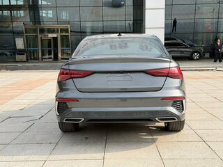 2023 Audi A3 35 TFSI Long IV (8Y), серый, 1950000 рублей, вид 4
