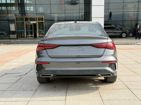 2023 Audi A3 35 TFSI Long IV (8Y), серый, 1950000 рублей - вид 3
