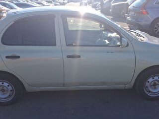 2003 Nissan March III (K12), жёлтый, 310000 рублей, вид 5