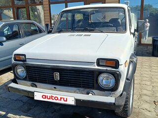 2000 Lada (ВАЗ) 2121 (4x4) I Рестайлинг, белый, 165000 рублей, вид 1