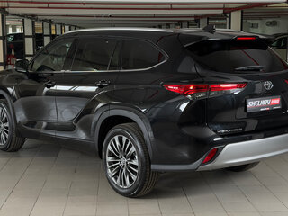 2026 Toyota Highlander IV (XU70), чёрный, 5350000 рублей, вид 4