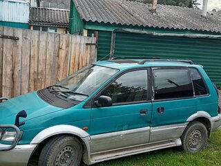1993 Mitsubishi RVR I, зелёный, 160000 рублей, вид 2