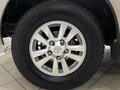 2002 Lexus LX 470 II, золотистый, 1699000 рублей - вид 7