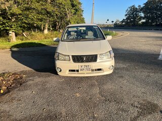 2000 Nissan Liberty, белый, 300000 рублей, вид 1