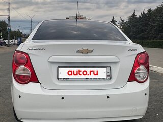 2012 Chevrolet Aveo II, белый, 500000 рублей, вид 4