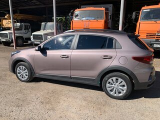 2021 Kia Rio X IV Рестайлинг, коричневый, 1800000 рублей, вид 4