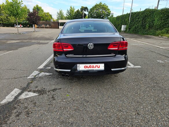 2011 Volkswagen Passat B7, чёрный, 1100000 рублей - вид 3