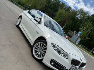 2014 BMW 5 серии 528i xDrive VI (F10/F11/F07) Рестайлинг, белый, 1899999 рублей, вид 2
