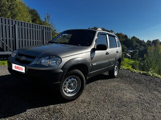 2013 Chevrolet Niva I Рестайлинг, коричневый, 600000 рублей, вид 1
