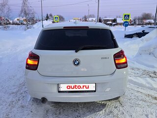 2013 BMW 1 серии 116i II (F20/F21), белый, 995000 рублей, вид 5