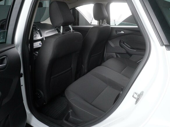 2016 Ford Focus III Рестайлинг, белый, 1299000 рублей - вид 10