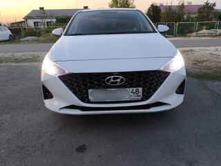 2021 Hyundai Solaris II Рестайлинг, белый, 1536000 рублей, вид 1