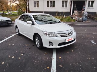 2011 Toyota Corolla X (E140, E150) Рестайлинг, белый, 930000 рублей, вид 5