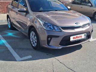 2020 Kia Rio IV, коричневый, 1550000 рублей, вид 1