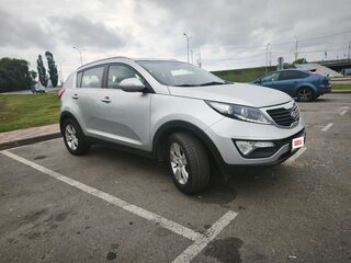 2013 Kia Sportage III, серебристый, 950000 рублей, вид 3
