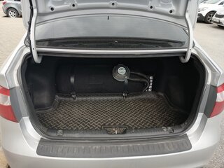 2013 Kia Rio III, серый, 700000 рублей, вид 3