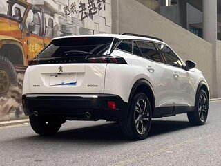 2023 Peugeot 2008 II, белый, 1200000 рублей, вид 5