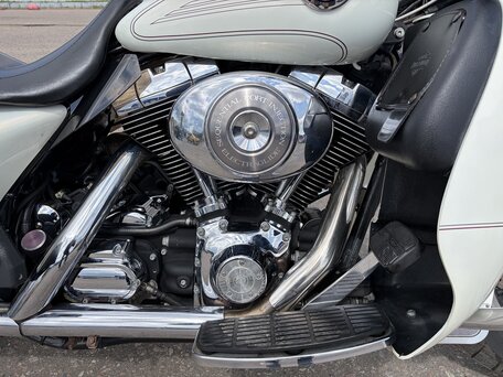 2002 Harley-Davidson Electra Glide, белый, 680000 рублей, вид 4