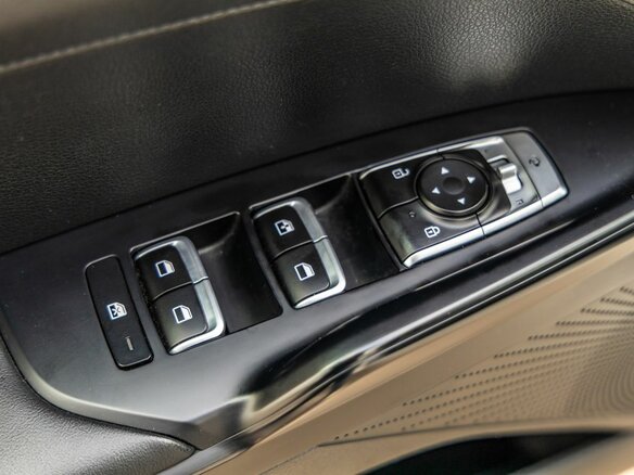 2022 Kia K5 III, белый, 2448000 рублей - вид 14