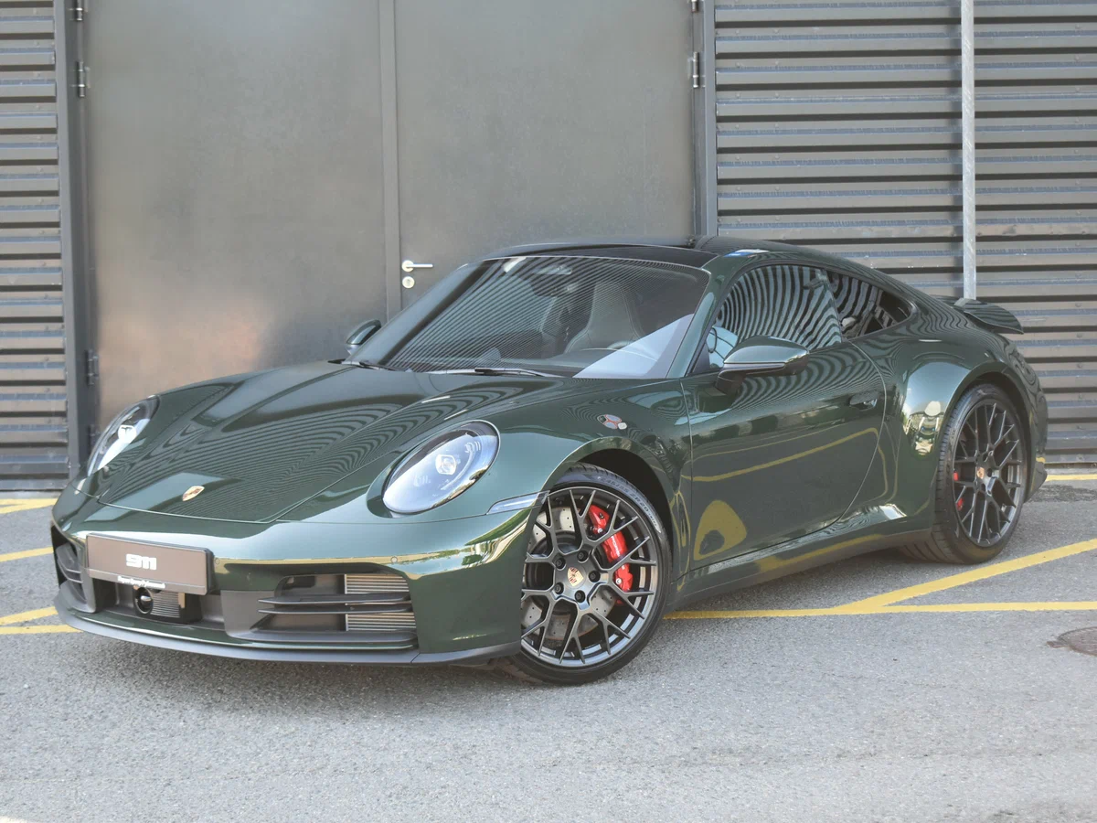 Открыть фотографии: Porsche 911 VIII (992) Рестайлинг