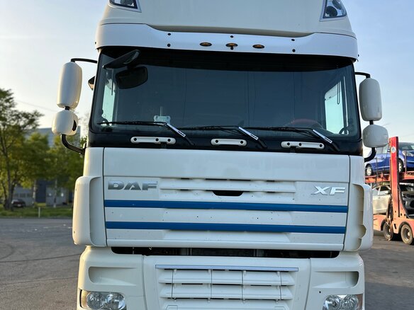 2010 DAF XF 105, белый, 3450000 рублей - вид 1