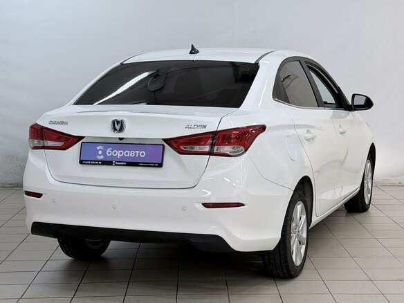2023 Changan Alsvin, белый, 999000 рублей - вид 4