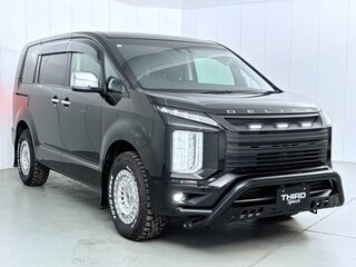 2022 Mitsubishi Delica D:5 I Рестайлинг, чёрный, 3060700 рублей, вид 3