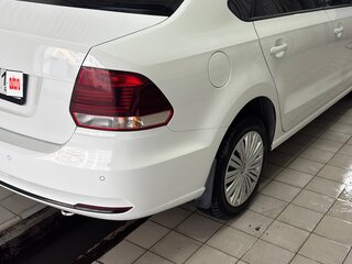 2020 Volkswagen Polo V Рестайлинг, белый, 1475000 рублей, вид 5