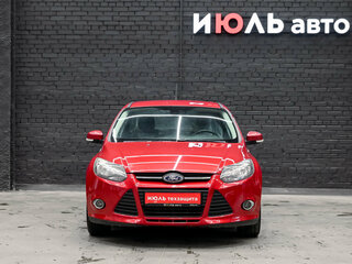 2014 Ford Focus III, красный, 750000 рублей, вид 2