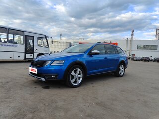 2018 Skoda Octavia Scout III (A7) Рестайлинг, синий, 2450000 рублей, вид 3