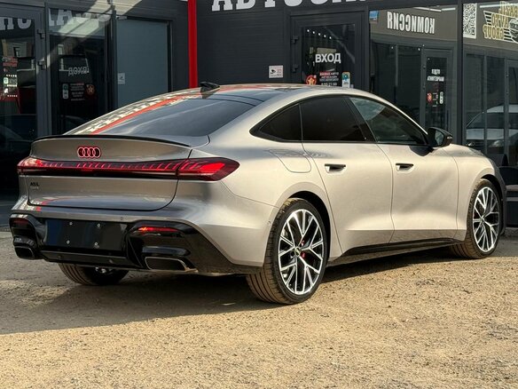 2026 Audi A5 III (B10), серый, 5650000 рублей - вид 8