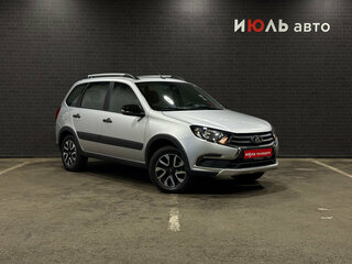 2026 Lada (ВАЗ) Granta Cross I Рестайлинг, серебристый, 1120000 рублей, вид 3