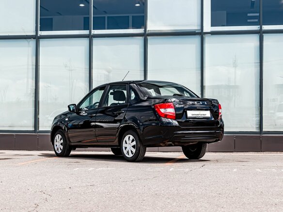 2025 Lada (ВАЗ) Granta I Рестайлинг, чёрный, 780000 рублей - вид 5