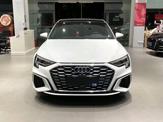 2023 Audi A3 35 TFSI IV (8Y), белый, 2462060 рублей, вид 3