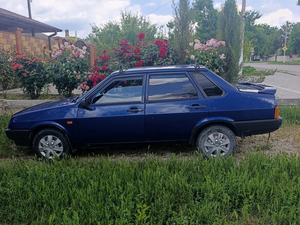 2002 Lada (ВАЗ) 21099, синий, 175000 рублей - вид 2
