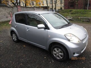 2008 Toyota Passo I (C10), серебристый, 455000 рублей, вид 2