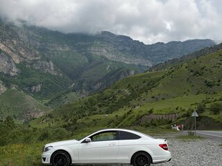 2013 Mercedes-Benz C-Класс 180 III (W204) Рестайлинг, белый, 1300000 рублей, вид 3
