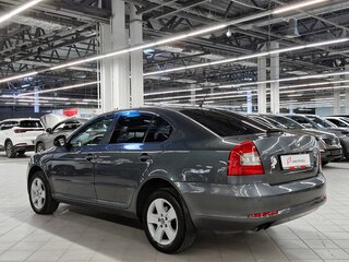 2011 Skoda Octavia II (A5) Рестайлинг, синий, 656000 рублей, вид 4