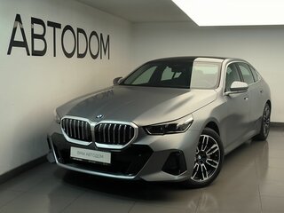2025 BMW 5 серии Long 530Li xDrive VIII (G60/G61/G68), серый, 10770000 рублей, вид 1