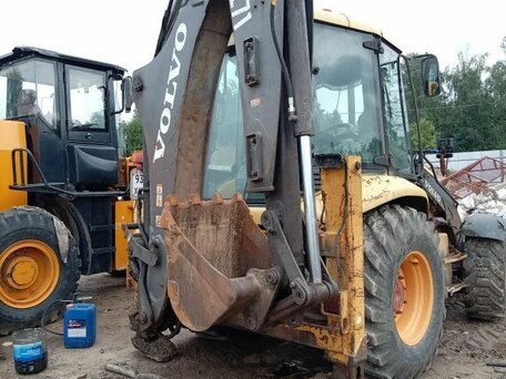 2007 Volvo BL, жёлтый, 4000000 рублей, вид 3