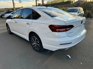 2022 Volkswagen Lavida III, белый, 1350000 рублей, вид 4