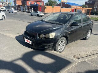2013 Chevrolet Aveo II, чёрный, 444000 рублей, вид 1