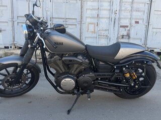 2016 Yamaha XV950 Bolt, серебристый, 649000 рублей, вид 2