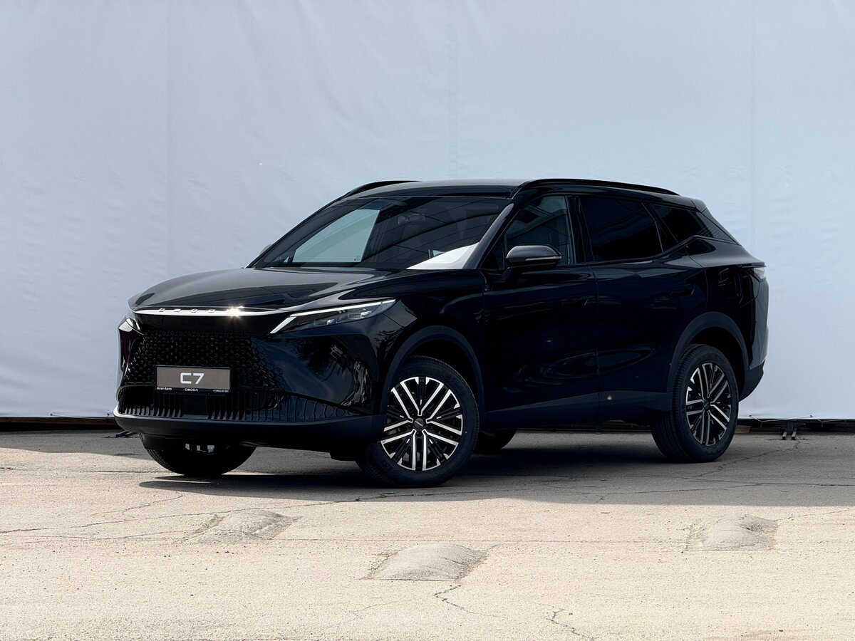 Открыть фотографии: Omoda C7