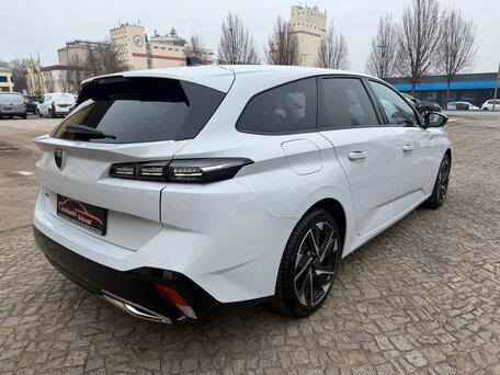 2022 Peugeot 308 III, белый, 2190000 рублей, вид 3